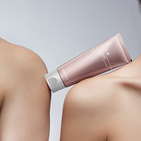 多映舒顏潔面乳